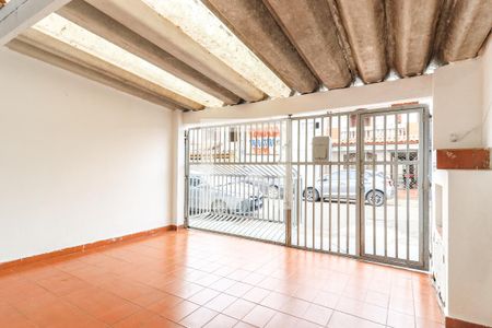 Casa à venda com 100m², 2 quartos e 1 vaga Casa à venda com 100m², 2 quartos e 1 vagaGaragem