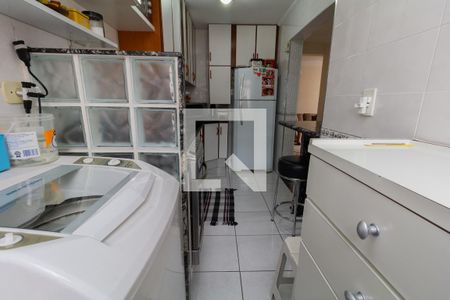 Apartamento à venda com 65m², 2 quartos e 1 vagaÁrea de Serviço