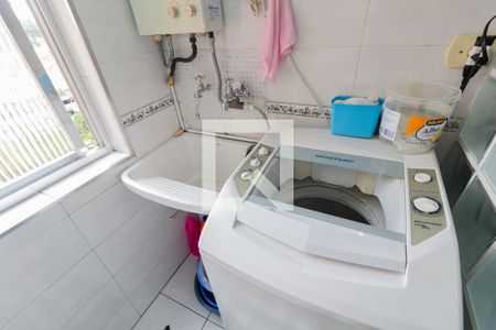 Apartamento à venda com 65m², 2 quartos e 1 vagaÁrea de Serviço