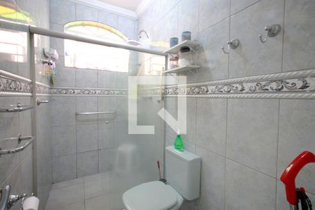 Casa à venda com 190m², 4 quartos e 1 vagaBanheiro