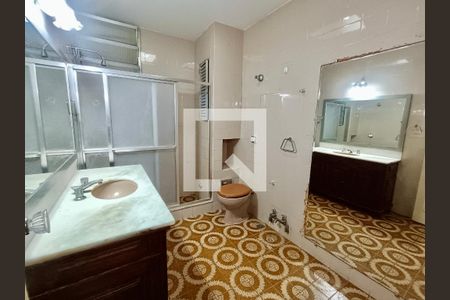 Apartamento para alugar com 108m², 3 quartos e sem vaga Apartamento para alugar com 108m², 3 quartos e sem vagaBanheiro social