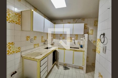 Apartamento para alugar com 108m², 3 quartos e sem vaga Apartamento para alugar com 108m², 3 quartos e sem vagaCopa / Cozinha