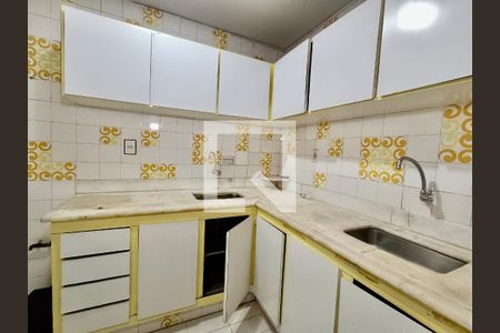 Apartamento para alugar com 108m², 3 quartos e sem vaga Apartamento para alugar com 108m², 3 quartos e sem vagaCopa / Cozinha