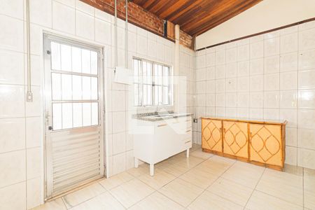 Casa à venda com 125m², 2 quartos e 2 vagas