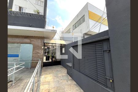 Apartamento à venda com 73m², 2 quartos e 1 vaga Apartamento à venda com 73m², 2 quartos e 1 vagaFachada