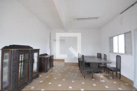 Sala de casa à venda com 4 quartos, 500m² em Parque Edu Chaves, São Paulo
