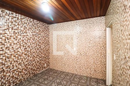 Casa para alugar com 101m², 2 quartos e 2 vagasSuíte 1