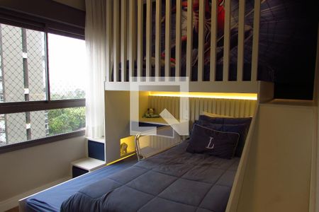 Apartamento à venda com 154m², 3 quartos e 2 vagasSuíte 2