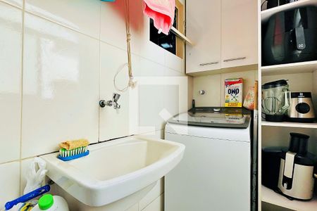 Apartamento à venda com 70m², 3 quartos e 1 vagaÁrea de Serviço