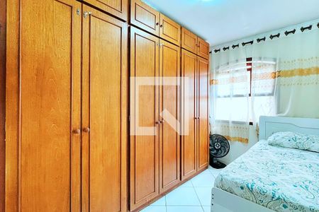 Apartamento à venda com 70m², 3 quartos e 1 vagaQuarto 2