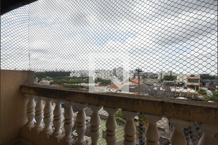 Casa à venda com 230m², 3 quartos e 2 vagas Casa à venda com 230m², 3 quartos e 2 vagasVaranda da Suíte