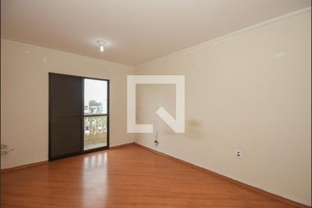 Casa à venda com 230m², 3 quartos e 2 vagas Casa à venda com 230m², 3 quartos e 2 vagasSuíte