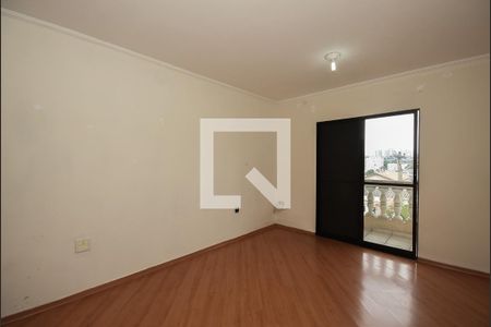 Casa à venda com 230m², 3 quartos e 2 vagas Casa à venda com 230m², 3 quartos e 2 vagasSuíte