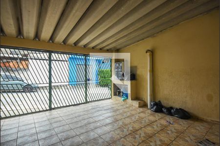 Casa à venda com 230m², 3 quartos e 2 vagas Casa à venda com 230m², 3 quartos e 2 vagasGaragem