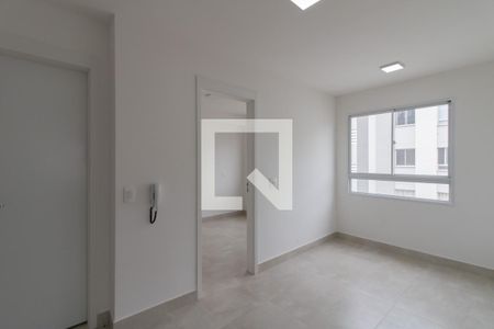 Sala de apartamento à venda com 2 quartos, 36m² em Vila das Bandeiras, Guarulhos