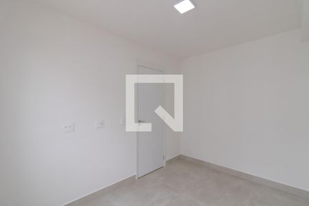 Quarto 2 de apartamento à venda com 2 quartos, 36m² em Vila das Bandeiras, Guarulhos