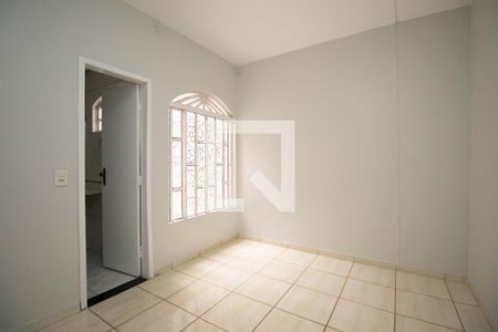 Casa para alugar com 222m², 3 quartos e 6 vagasSuíte 1