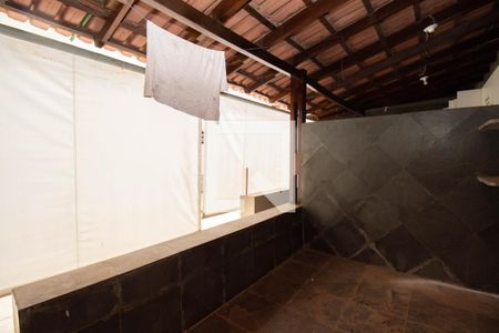 Casa para alugar com 222m², 3 quartos e 6 vagasÁrea de Serviço