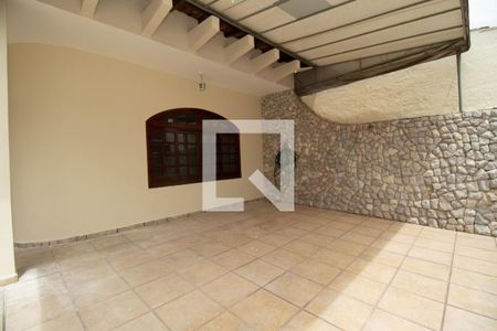 Casa para alugar com 222m², 3 quartos e 6 vagasGaragem