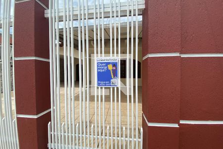 Casa para alugar com 222m², 3 quartos e 6 vagasPlaca