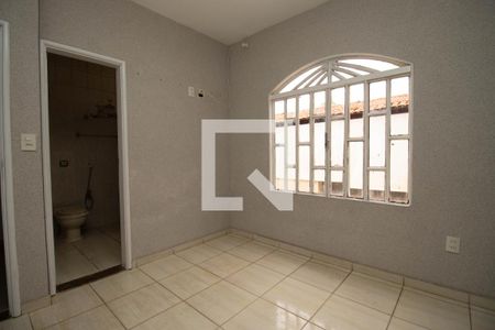 Casa para alugar com 222m², 3 quartos e 6 vagasSuíte 2