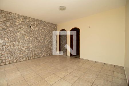 Casa para alugar com 222m², 3 quartos e 6 vagasGaragem