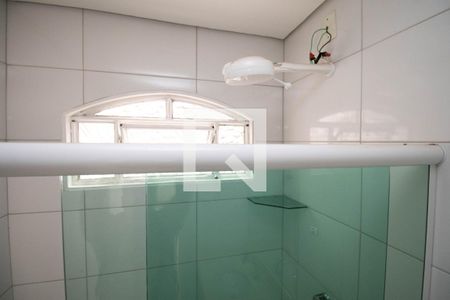 Casa para alugar com 222m², 3 quartos e 6 vagasBanheiro Social