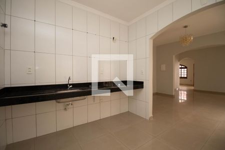Casa para alugar com 222m², 3 quartos e 6 vagasCozinha