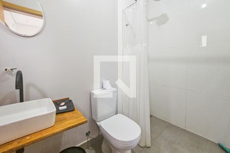 Casa de condomínio para alugar com 285m², 4 quartos e 4 vagasbanheiro da Suíte 1