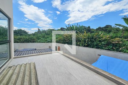Casa de condomínio para alugar com 285m², 4 quartos e 4 vagasvaranda 
