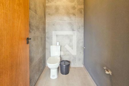 Casa de condomínio para alugar com 285m², 4 quartos e 4 vagasLavabo