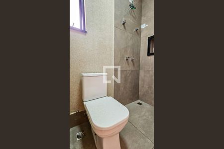 Casa à venda com 160m², 3 quartos e 2 vagasBanheiro da Suite 1