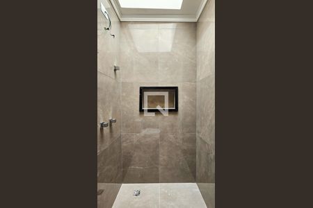 Casa à venda com 160m², 3 quartos e 2 vagasBanheiro da Suite 2