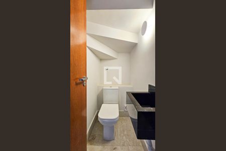 Casa à venda com 160m², 3 quartos e 2 vagasLavabo