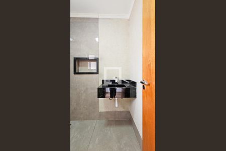 Casa à venda com 160m², 3 quartos e 2 vagasBanheiro da Suite 1