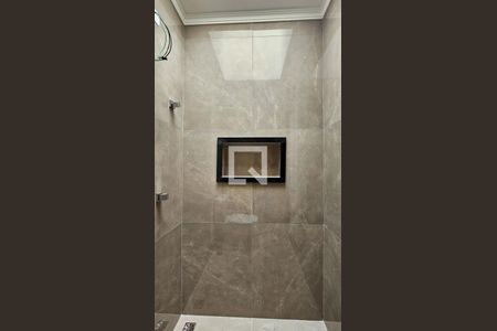 Casa à venda com 160m², 3 quartos e 2 vagasBanheiro