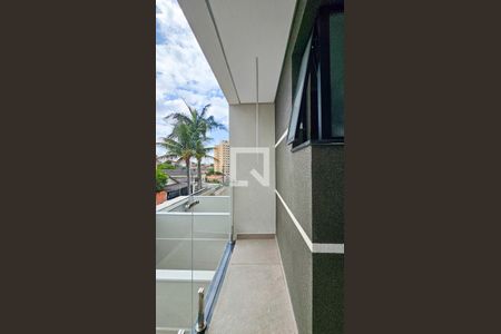 Casa à venda com 160m², 3 quartos e 2 vagasVaranda