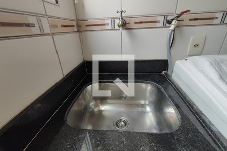 Apartamento à venda com 66m², 3 quartos e 1 vagaÁrea de Serviço