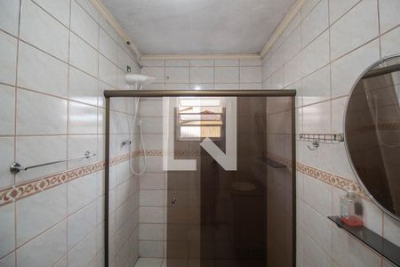 Casa à venda com 214m², 3 quartos e 3 vagasBanheiro 1