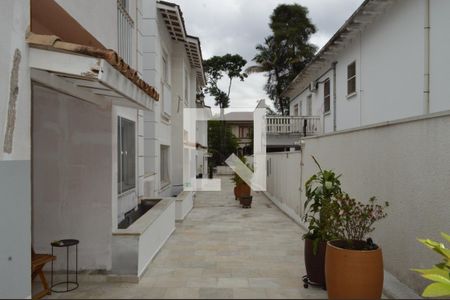 Casa à venda com 140m², 3 quartos e 3 vagasÁrea Externa