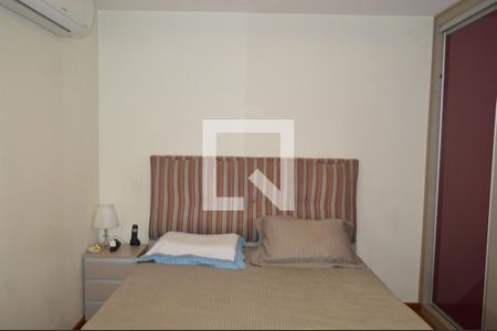 Suíte de casa à venda com 3 quartos, 140m² em Ipiranga, São Paulo