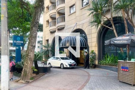 Studio para alugar com 30m², 1 quarto e sem vaga Studio para alugar com 30m², 1 quarto e sem vagaFachada