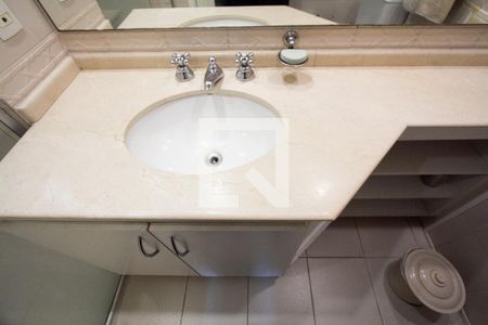 Studio para alugar com 30m², 1 quarto e sem vaga Studio para alugar com 30m², 1 quarto e sem vagaBanheiro