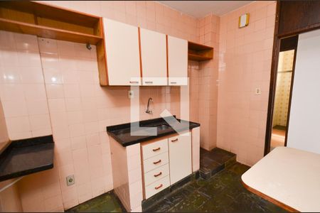 Apartamento à venda com 75m², 2 quartos e 1 vagaCozinha