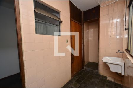 Apartamento à venda com 75m², 2 quartos e 1 vagaÁrea de Serviço