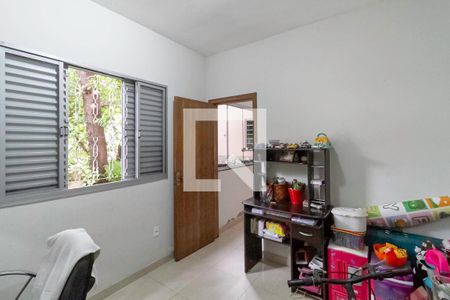 Casa à venda com 220m², 3 quartos e 6 vagasQuarto 3