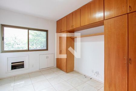 Apartamento à venda com 100m², 2 quartos e 1 vaga Apartamento à venda com 100m², 2 quartos e 1 vagaQuarto 2 suíte