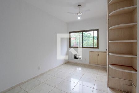 Apartamento à venda com 100m², 2 quartos e 1 vaga Apartamento à venda com 100m², 2 quartos e 1 vagaQuarto 1 suíte