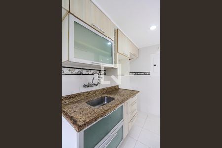 Apartamento à venda com 100m², 2 quartos e 1 vaga Apartamento à venda com 100m², 2 quartos e 1 vagaCozinha