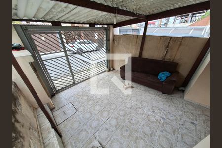 Casa à venda com 100m², 2 quartos e 1 vaga Casa à venda com 100m², 2 quartos e 1 vagaQuintal